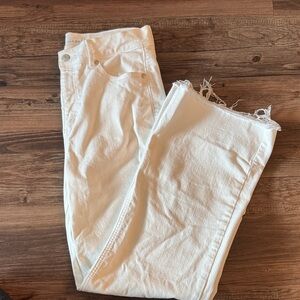 LOFT White Frayed Hem Women Jeans